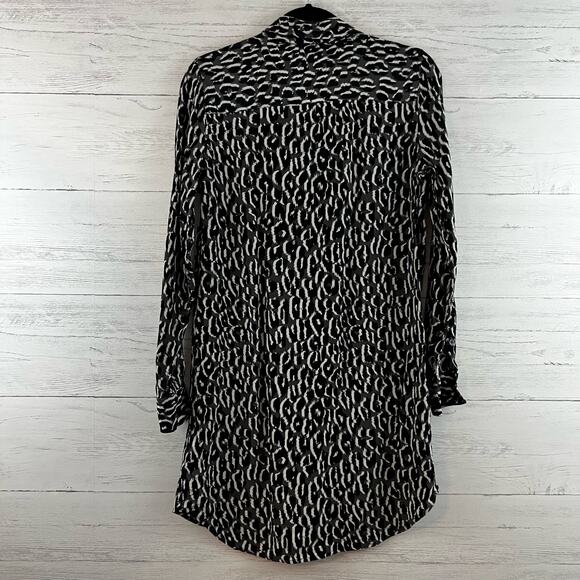 Equipment Leopard Print Silk Button Down Blouse Size S - Picture 2 of 8